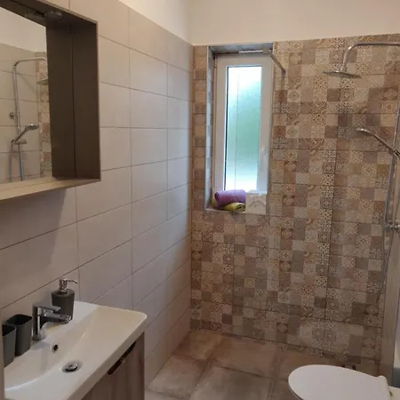 Apartment Lidija Krk Town Exterior photo